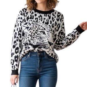 DKNY Women’s Black & White Leopard Cheetah Print Sweater Size Small